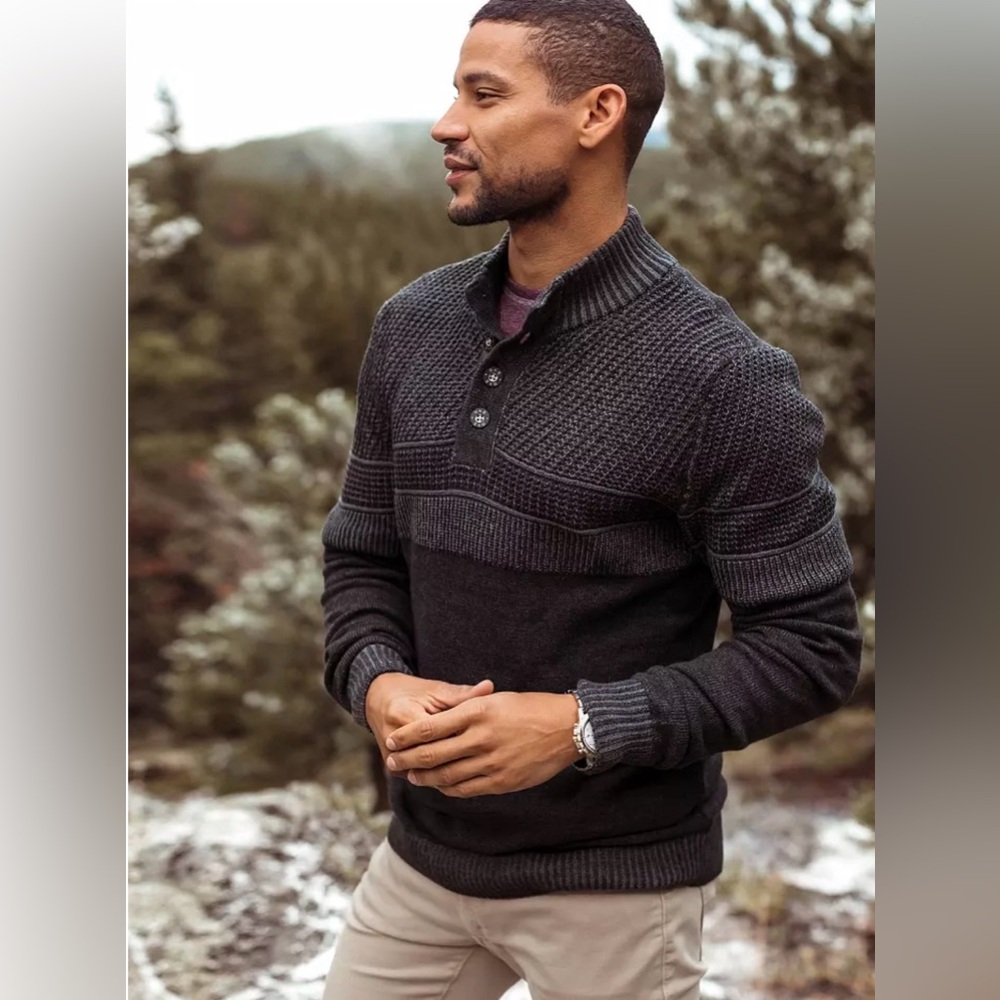 BKE Men's Charcoal Crewneck Sweater